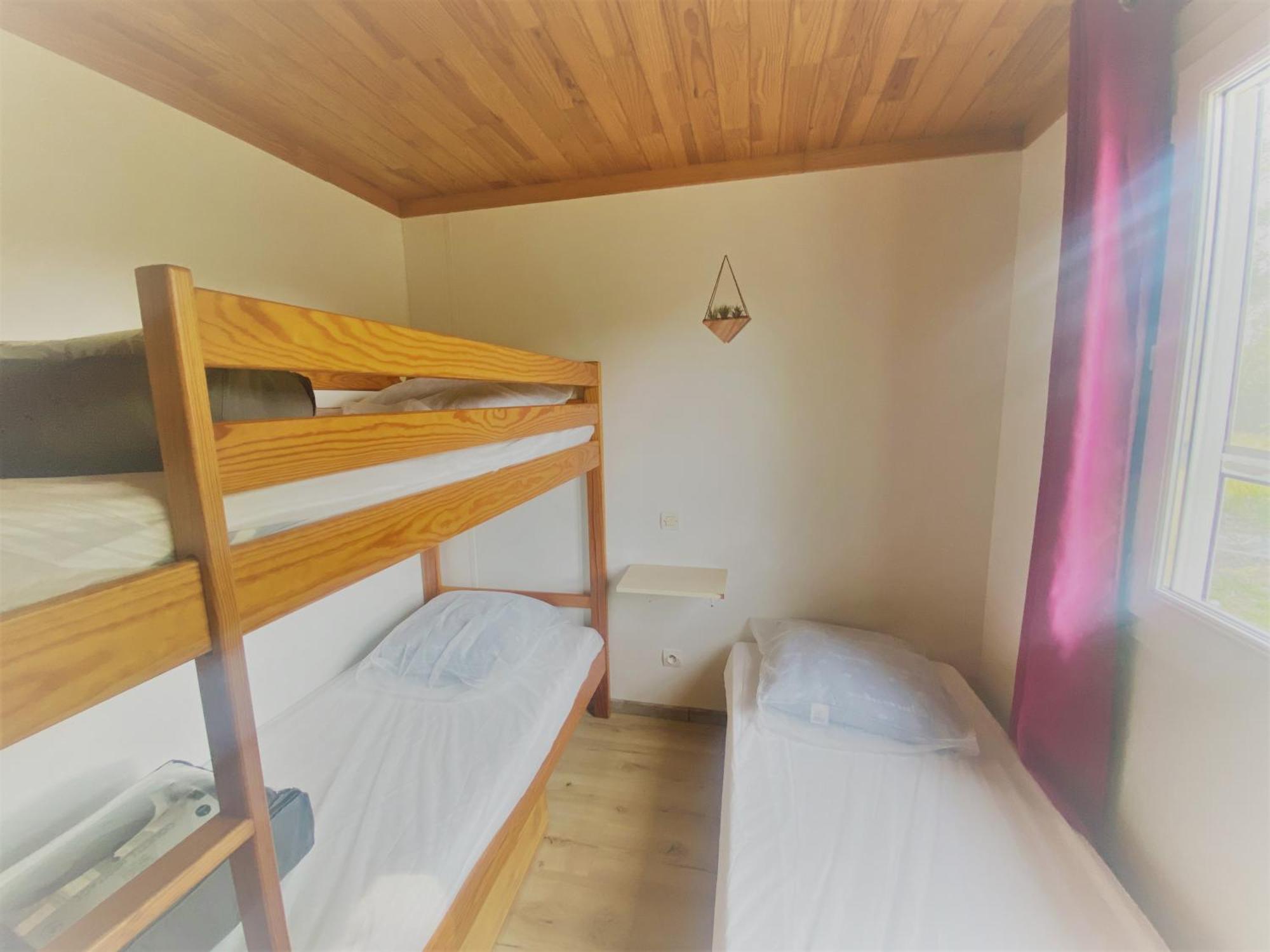 Camping Familial Les Chalets D'Uza Kültér fotó