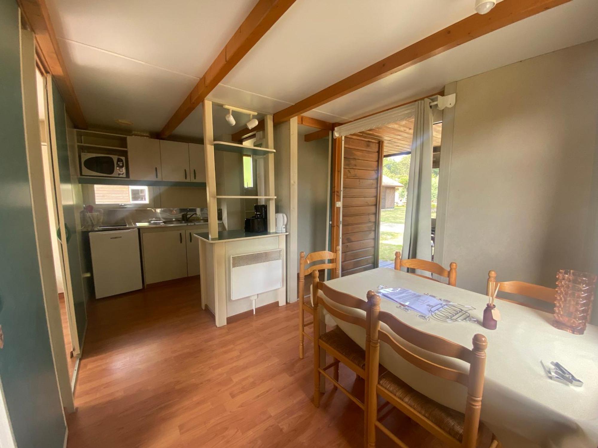 Camping Familial Les Chalets D'Uza Kültér fotó